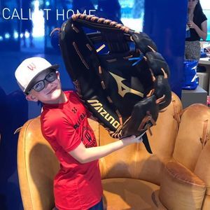 Meet your Posher, Tara